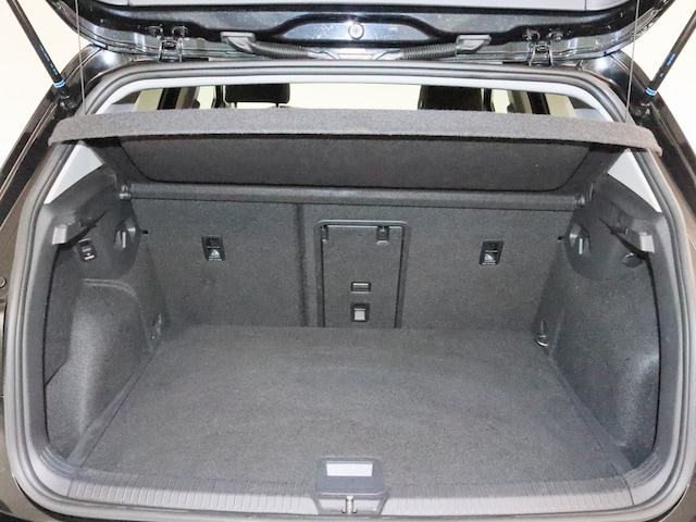 Volkswagen Golf 1.0 TSI Golf VIII TSi United