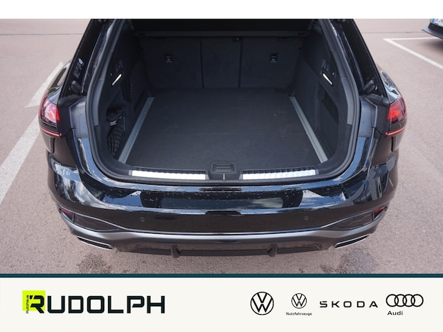 Audi A6 Avant Quattro S-Tronic