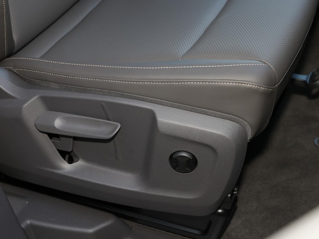 Volkswagen Multivan 2.0 TDI Lang T7