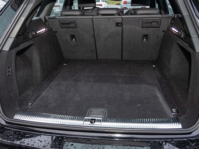 Audi A4 35 TFSI Avant S-Tronic