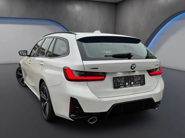 BMW 330 330i Touring xDrive
