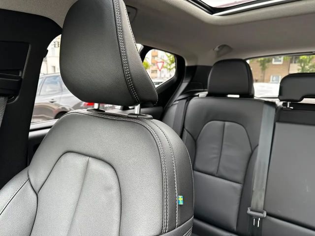 Volvo XC40 Dark Plus