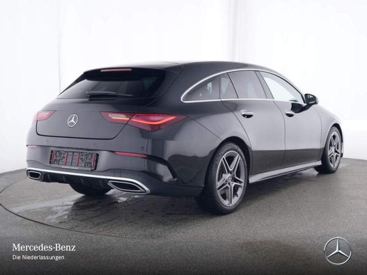 Mercedes-Benz CLA 200 AMG Line Shooting Brake