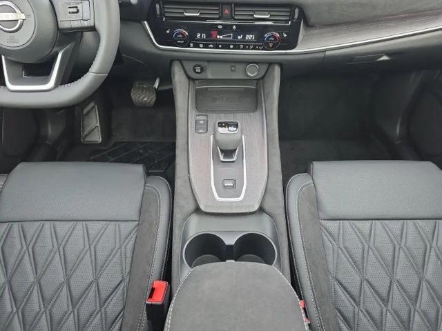 Nissan Qashqai DIG-T Tekna