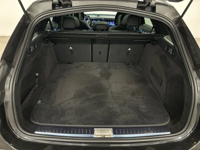 Mercedes-Benz E 220 4MATIC E 220 d Estate