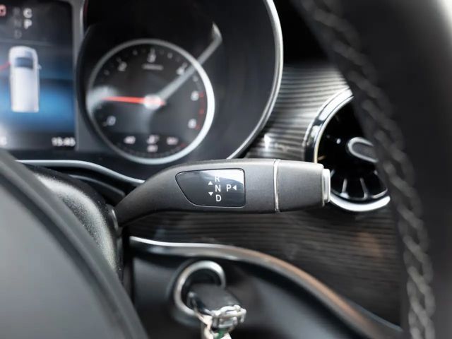 Mercedes-Benz V 300 4MATIC AVANTGARDE