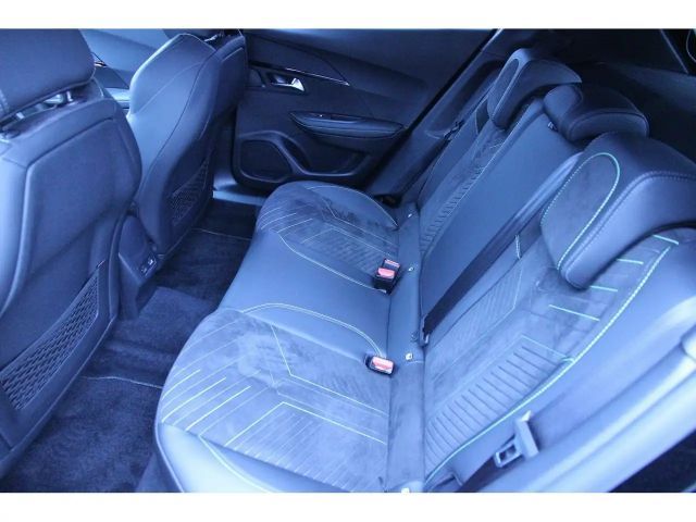 Peugeot 2008 BlueHDi EAT8 GT-Line