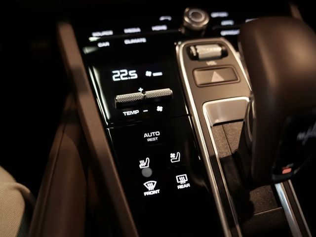 Porsche Cayenne Coupé GTS