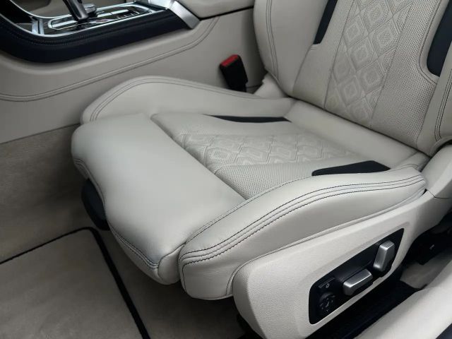 BMW M8 Competition Coupé Gran Coupé