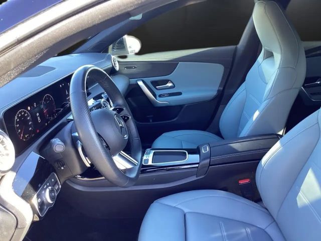Mercedes-Benz CLA 200 AMG Line CLA 200 d Coupé