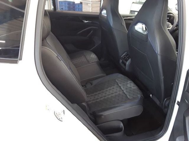 Volkswagen Tiguan 2.0 TDI Max Pro R-Line Style