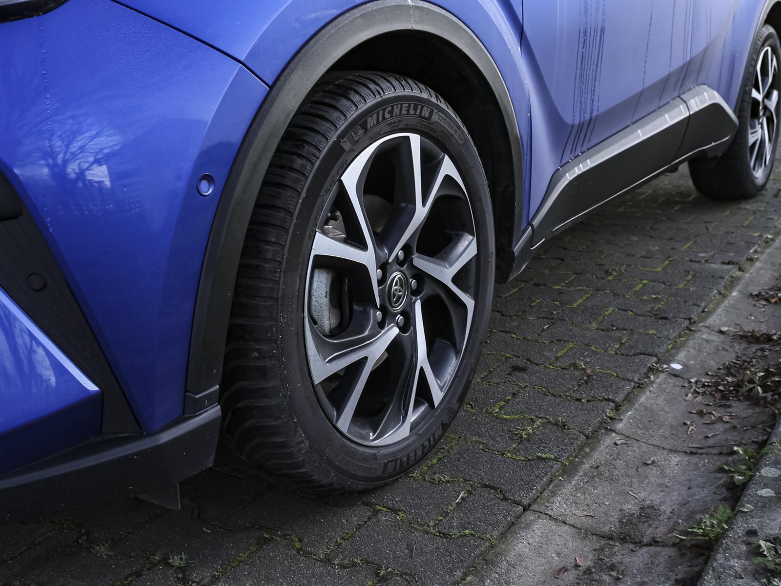 Toyota C-HR 5-deurs Plus