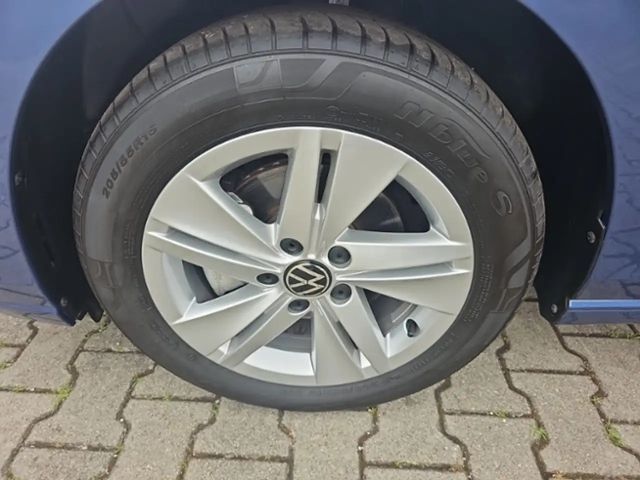 Volkswagen Golf 1.5 TSI Golf VIII Life