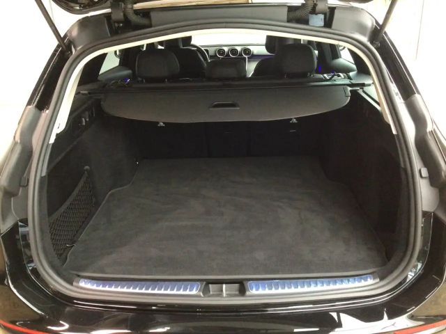 Mercedes-Benz C 180 AVANTGARDE Estate