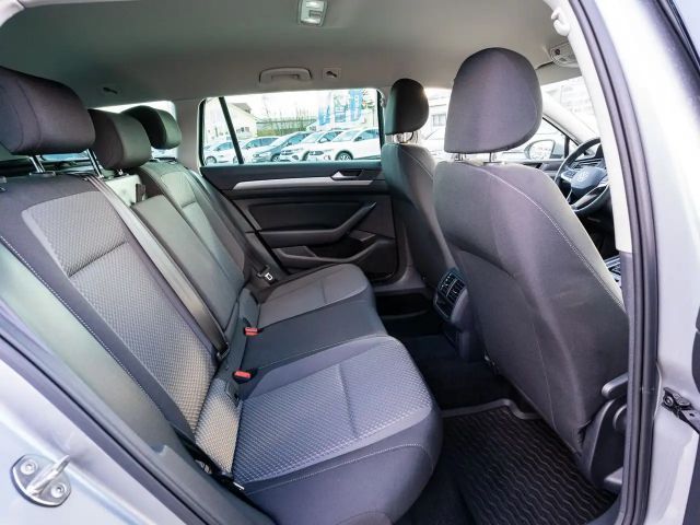 Volkswagen Passat 2.0 TDI DSG Variant