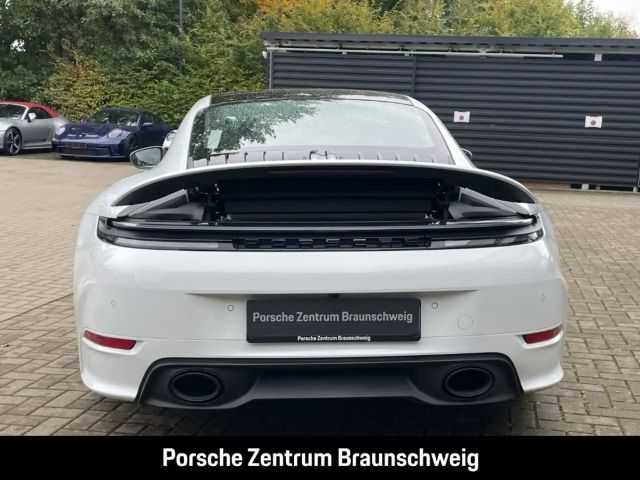 Porsche 992 Carrera Coupé Turbo