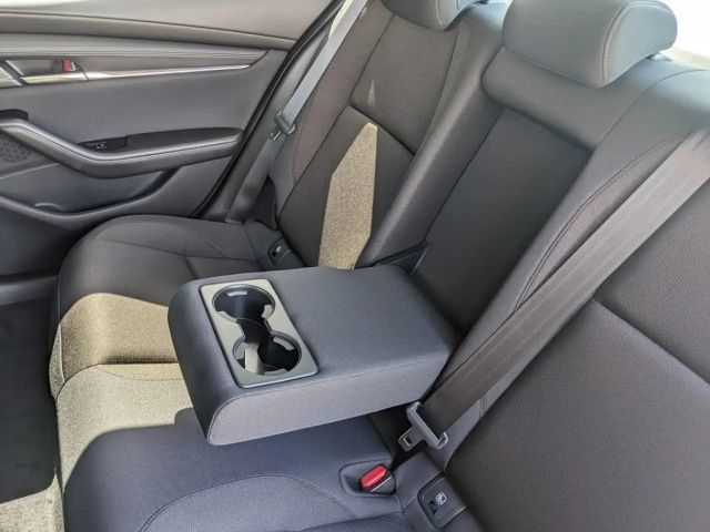 Mazda 3 2.5L Exclusive-line