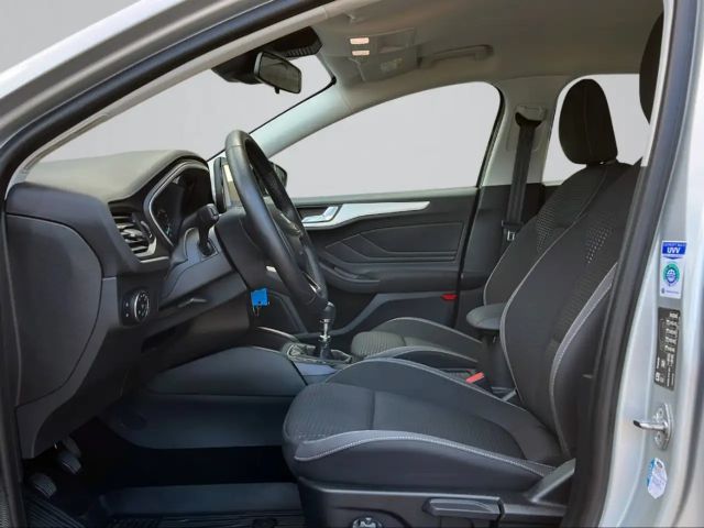 Ford Focus Cool & Connect EcoBoost Wagon