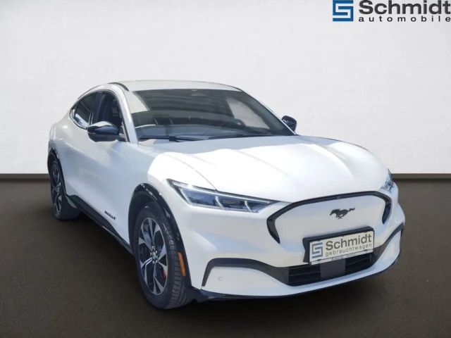 Ford Mustang Mach-E AWD Extended range