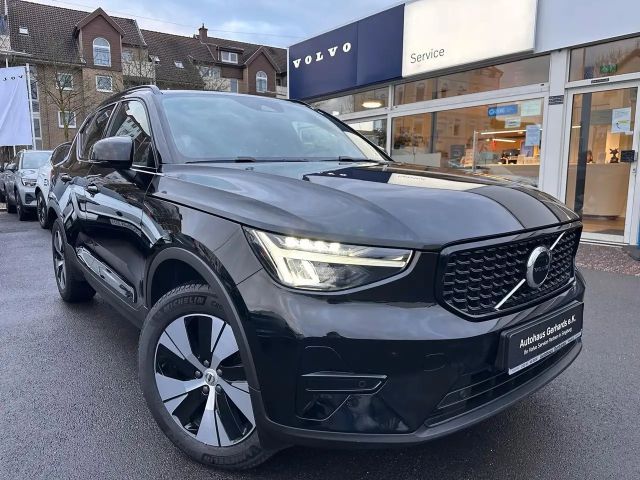 Volvo XC40 Dark Plus T5