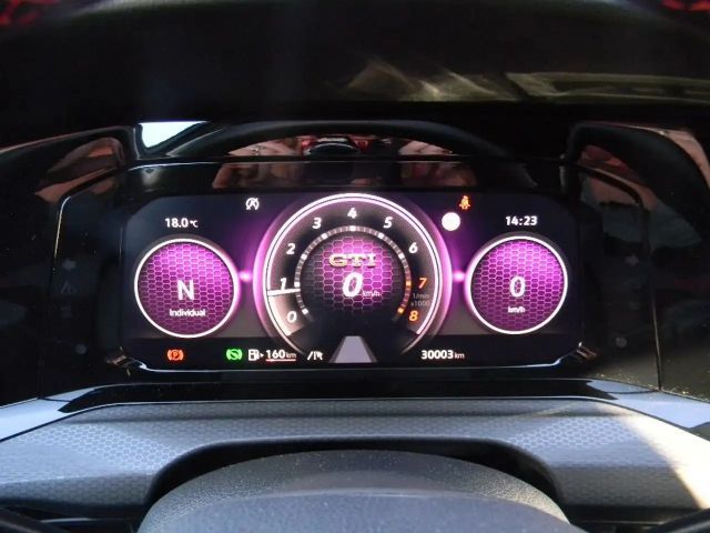 Volkswagen Golf DSG GTI Golf VIII Style