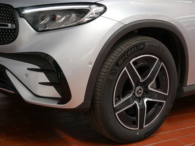 Mercedes-Benz GLC 220 4MATIC AMG Line GLC 220 d