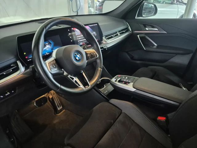 BMW iX1 xDrive30
