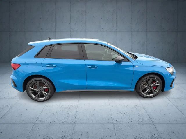 Audi A3 45 TFSI Hybride S-Line Sedan
