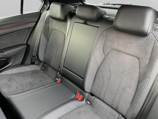 Volkswagen Golf 1.5 eTSI DSG Golf VIII