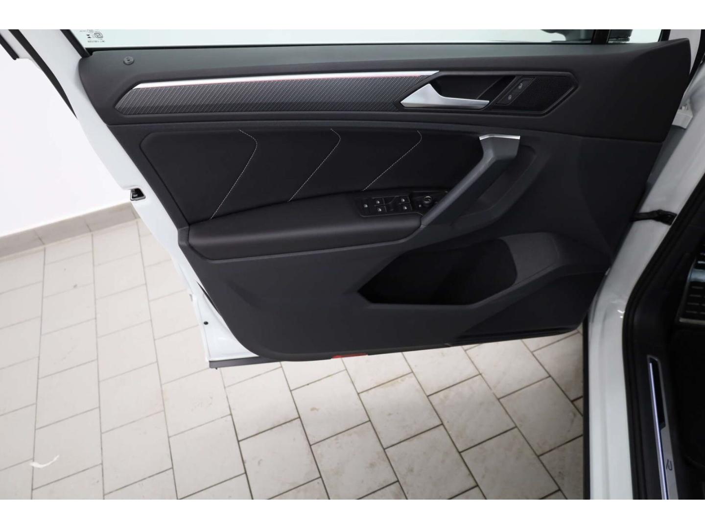 Volkswagen Tiguan 2.0 TDI R-Line