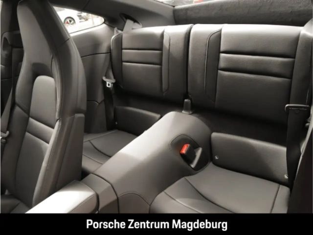 Porsche 992 Carrera Coupé