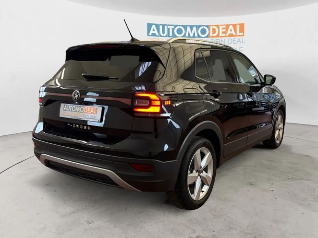 Volkswagen T-Cross Style