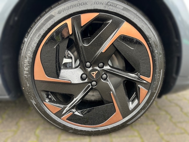 Cupra Tavascan 4Drive