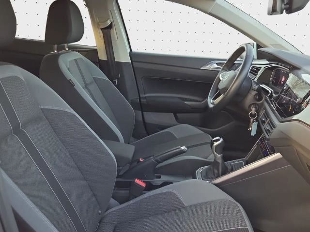 Volkswagen Polo 1.0 TSI IQ.Drive Style