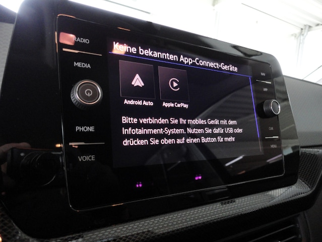 Volkswagen T-Cross TSI 6-Gang Navi-APP
