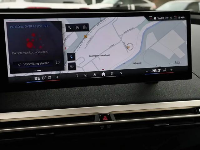 BMW M6 0 iX Pano+AHK+Sitzhzg.+LED