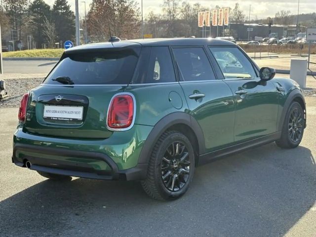 MINI Cooper 5-deurs