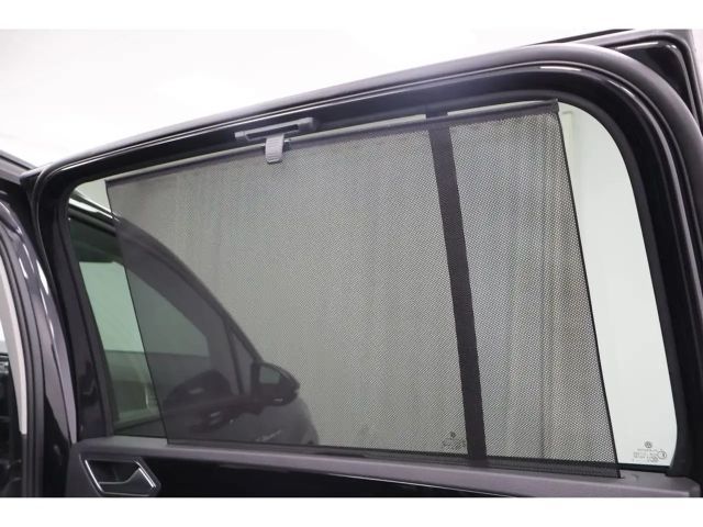 Volkswagen Touran 1.5 TSI DSG R-Line