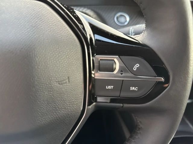 Peugeot E-208 Active Pack