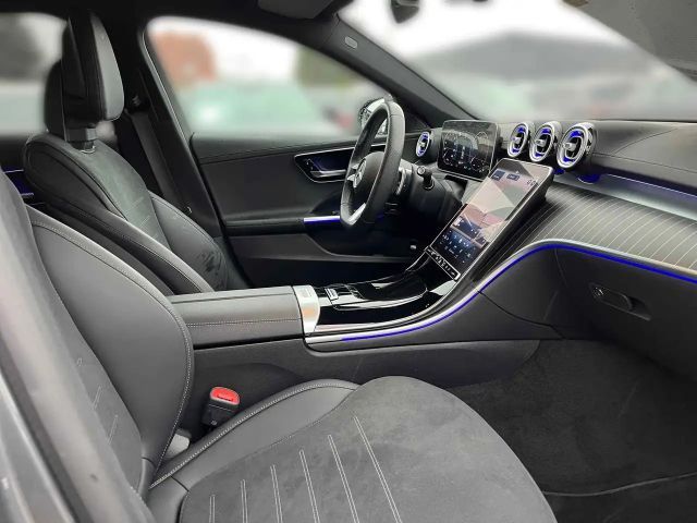 Mercedes-Benz C 220 AMG Line C 220 d Sedan