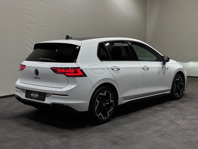 Volkswagen Golf 2.0 TDI DSG R-Line