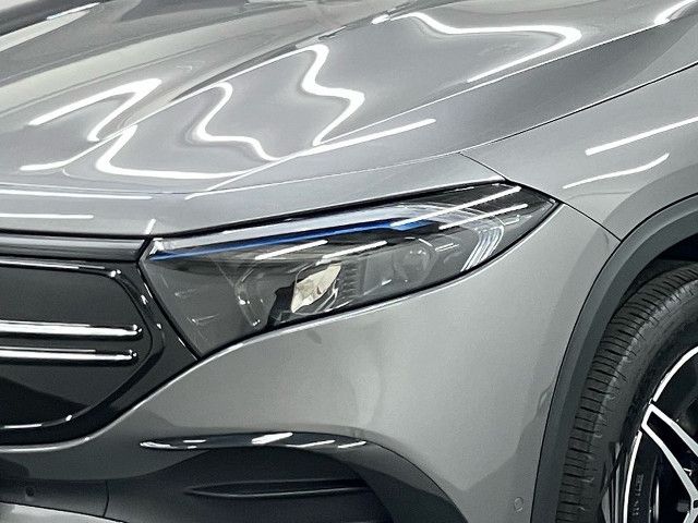 Mercedes-Benz EQA 300 4MATIC