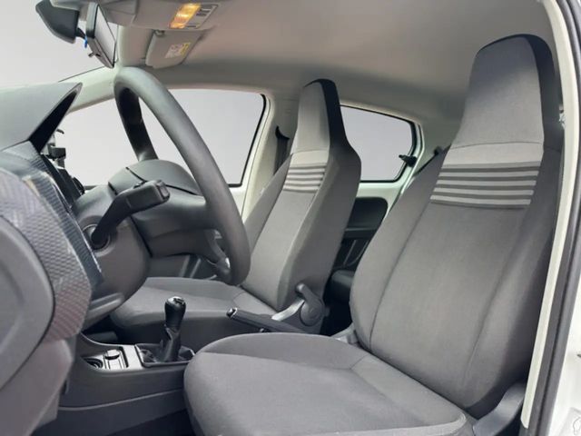 Volkswagen up! 1.0 KLIMA PDC SHZ RÜCKFAHRKAMERA FACELIFT