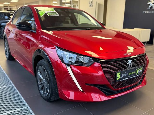 Peugeot 208 Allure Pack