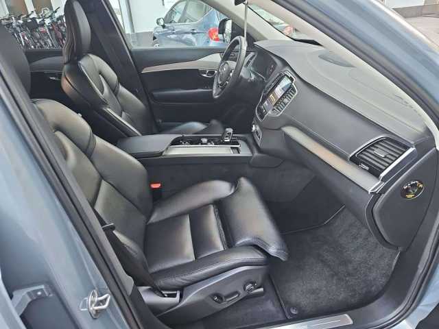 Volvo XC90 AWD Dark Plus Recharge