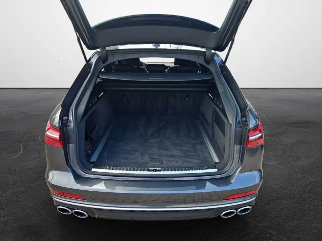 Audi S6 Avant Quattro