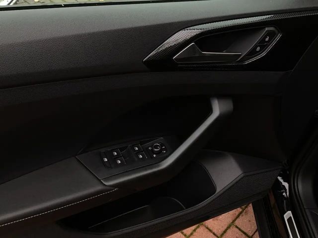 Volkswagen T-Cross 1.5 TSI DSG R-Line