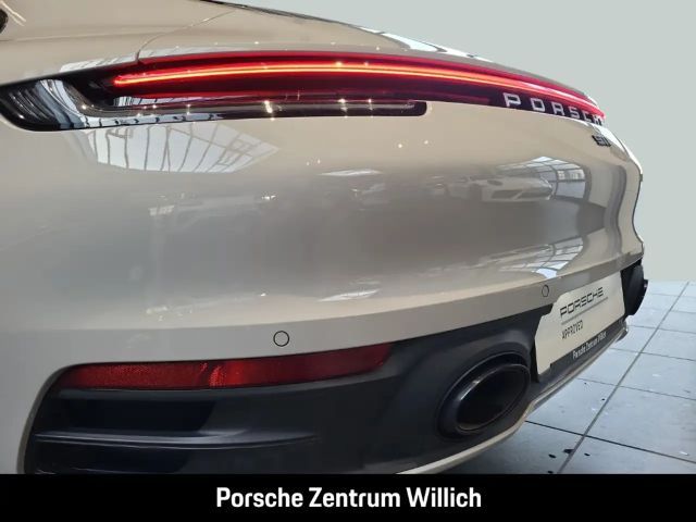 Porsche 992 Carrera Coupé