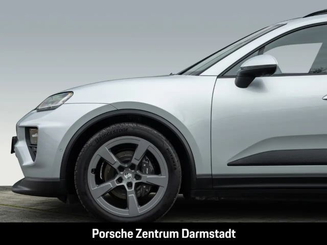 Porsche Macan 4