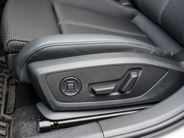 Audi A3 35 TDI S-Line S-Tronic Sedan